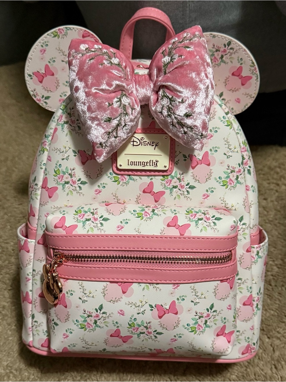 Disney Loungefly Minnie Mouse Floral Pin Bow Backpack - New with Tags